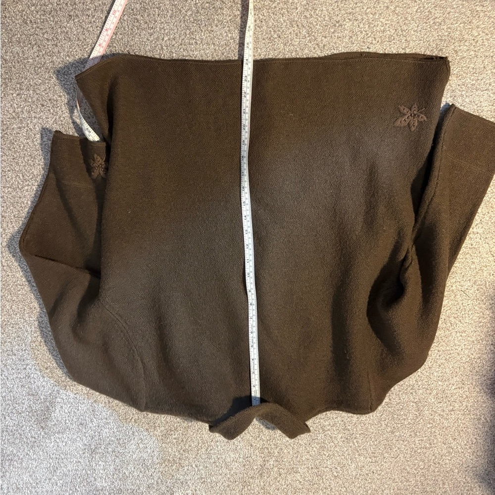Cabela's Rich Brown Knit Sweater - Picture 11 of 11